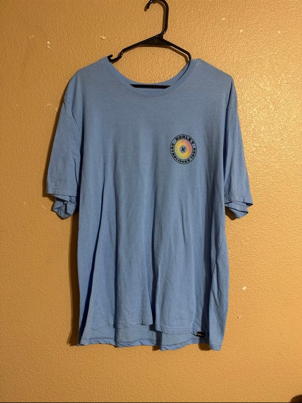 Hurley Light Blue Short Sleeve Tee with Circular Chest Graphic